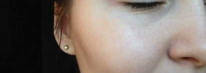 Тональная основа с эффектом сияния Guerlain Meteorites Baby Glow Light-Revealing Sheer Make-Up Anti-Fatigue Effect Baby Glow IP/SPF 25 PA++ №3 Medium