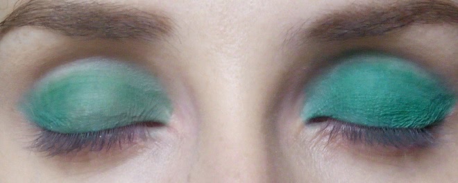 Яркая как само лето - палетка Sleek I Divine Eyeshadow Palette In Ultra Mattes V1