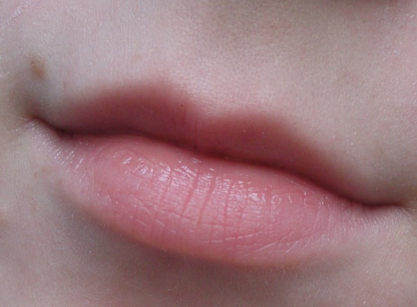 Помада Catrice Ultimate Colour Lipstick #250 Matt About Pink