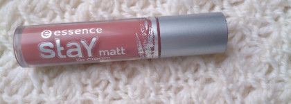 Помада  Essence Stay matt lip cream 03 soft nude