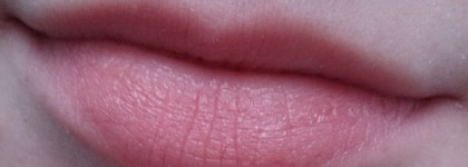 Помада  Essence Stay matt lip cream 03 soft nude