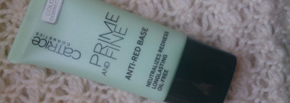 База Catrice Prime And Fine Anti-Red Base
