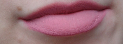 Помада Sleek Make UP Matte Me Ultra smooth matte lip cream (Petal 435)