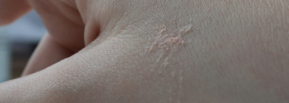 Эта пудра - очень странный предмет, она вроде есть, но её как бы нет! Chanel Poudre Universelle Libre Natural Finish Loose Powder – Рассыпчатая пудра с естественным эффектом №22 Rose Claire