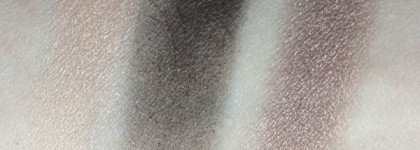 Дёшево и качественно! Палетка Color Icon Eyeshadow Trio  "Silent Treatment 335" от Wet n Wild