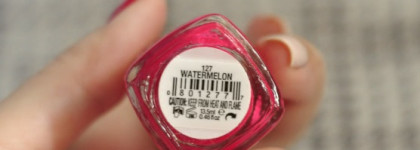 Клубника в йогурте