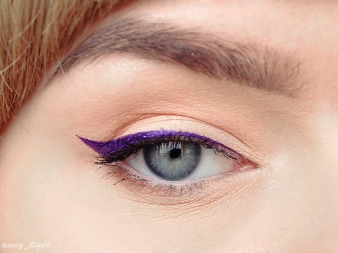 Faberlic Liquid eyeliner Colored galaxy 5440 Лиловый Фейерверк