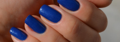 Kiko Sun Pearl nail lacquer # 429 Blue Spot и стемпинг Born Pretty Store