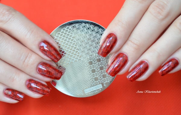 Opi Nail Lacquer Red Hot Rio и стемпинг