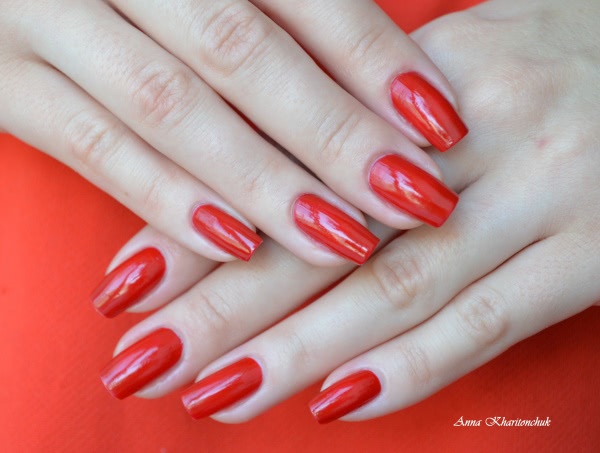 Opi Nail Lacquer Red Hot Rio и стемпинг