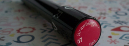 Жидкая помада Sephora Rouge Infusion Tint в оттенке 07 Strawberry tint