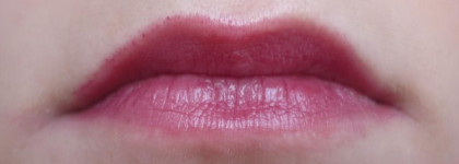 Слива на губах. Pupa Cosmic Beauty Diamond Lipstick № 003 Jupiter Burgundy