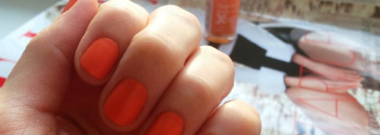 Оранжевые радости от Sally Hansen  в оттенке Sun Kissed
