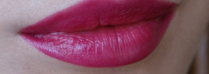 Губная помада Shiseido Shimmering Rouge в оттенке RS 619