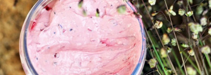 Маска для лица Meela Meelo "Красавица болотная" с клюквенным пюре