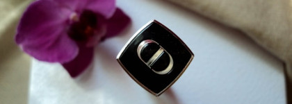 Уютный бежевый - Rouge Dior Brillant Lipshine & Care Couture Color # 310 Paname