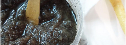 Крымская Мануфактура "Дом природы" Соляной скраб "Кофейный с пряностями" и Натуральный бальзам для губ "Чайная роза"