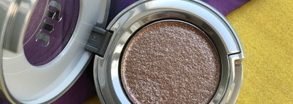 Urban Decay Moondust eyeshadow - Space cowboy