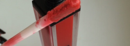 Блеск  Smashbox Be Legendary в оттенке #legendary True Red