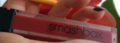 Блеск  Smashbox Be Legendary в оттенке #legendary True Red