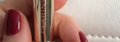 Она мне нравится. Clarins Rouge Eclat #20 Red Fuchsia