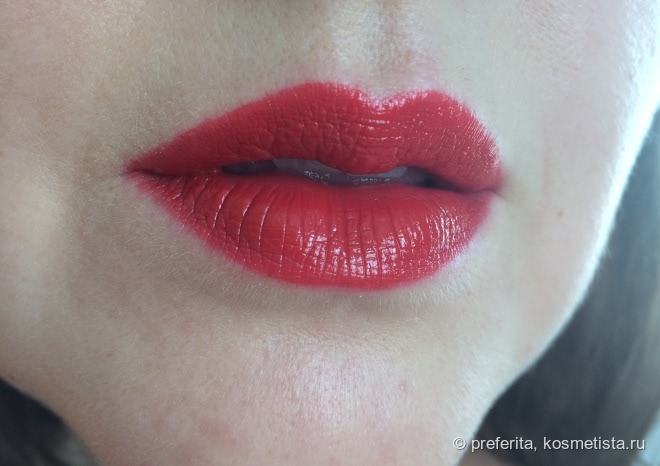 Яркая, горячая, капризная. Shiseido Perfect Rouge RD 553