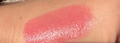 Essence Sheer & Shine Lipstick #03 bff