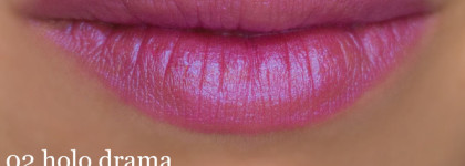 Привет из будущего с Hello Holo! lipstick от Essence