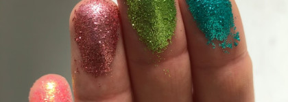 Ахалай-махалай и Abracadabra от Makeup Revolution: Abracadabra Pressed Glitter Palette