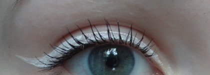 Essence Wake up, Spring! Eyeliner pen # 02 Let's the spring begin