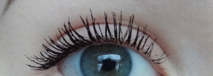 Maybelline The Falsies Push Up Drama #Black