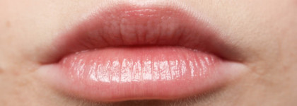 Так ли хорош любимец многих? Clarins Eclat Minute Instant Light Natural Lip Perfector #04 Petal Shimmer