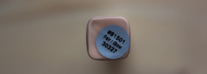 Консилер + хайлайтер от E.l.f Under eye Concealer&Highlighter