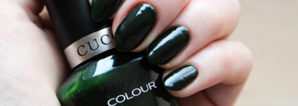 Бутылочное стекло и трава. Cuccio Colour #Glasgow Nights