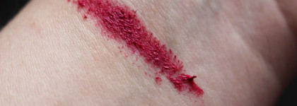 Розовые ресницы с Essence Colour Flash Volume Mascara #03 Miss Mary Berry