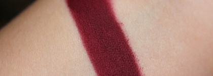 Gosh Velvet Touch Lipliner Waterproof # Wild Cherry