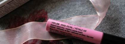 NYX Vivid Brights Eyeliner # Vivid Petal