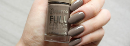 Flormar Full Color Nail Polish # Pebbles on the beach