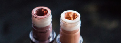 Парочка NYX Lip Lingerie