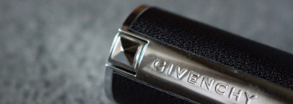 Givenchy Fall 2017. Le Rouge Sculpt #02 Sculpt'in Violine