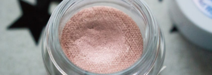 Новинка Essence: кремовые тени Moonlight в оттенках #02 Doll Face и #03 Cosmic