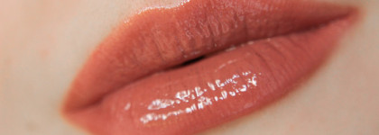 Essence Colour Boost Vinylicious Liquid Lipstick #02 Nude Is The New Cute