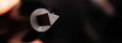 Visagello - девайс для очищения кистей