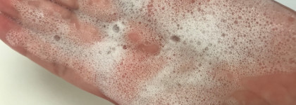 Organic Zone Гель для умывания для сухой и чувствительной кожи лица