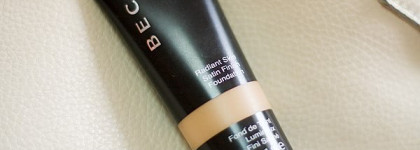О наболевшем: идеальный тональник - Becca Radiant skin satin finish foundation Noisette