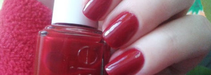 Малиновая кровь или кровавая малина Essie Up's