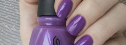Очередной беспроблемный "чайничек" China Glaze Gothic Lolita # 1038