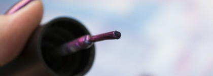 Нефть во флаконе и на ногтях Dance Legend #096 Sulley