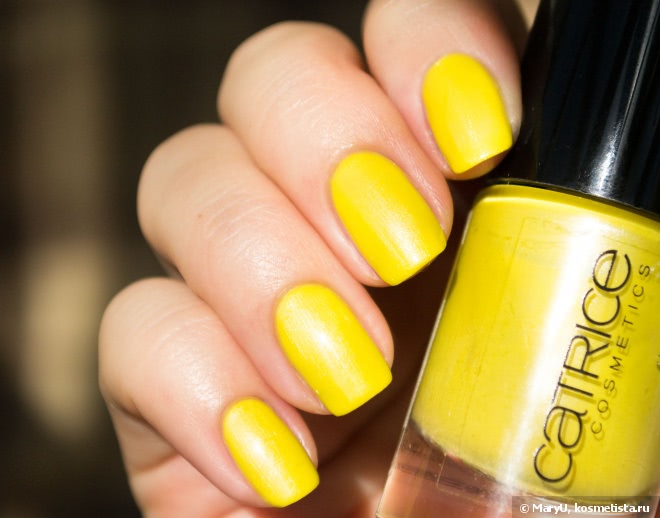 Лимон с сахаром или блестящий лайм Catrice Ultimate Nail Lacquer #12 Walk the Lime