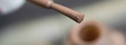 Универсально-осенние Essie Picked Perfect и The Perfect Cover Up